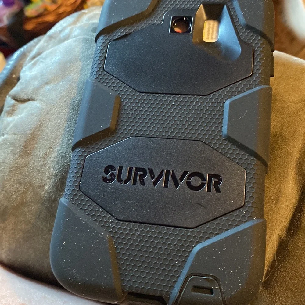Griffin Survivor All-Terrain Samsung Galaxy S 6 black phone case